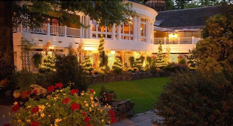 Bedford Village Inn Exteriér fotografie