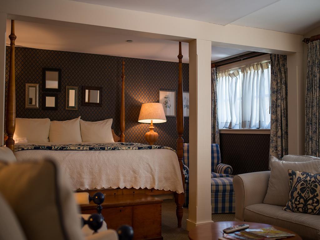 Bedford Village Inn Exteriér fotografie